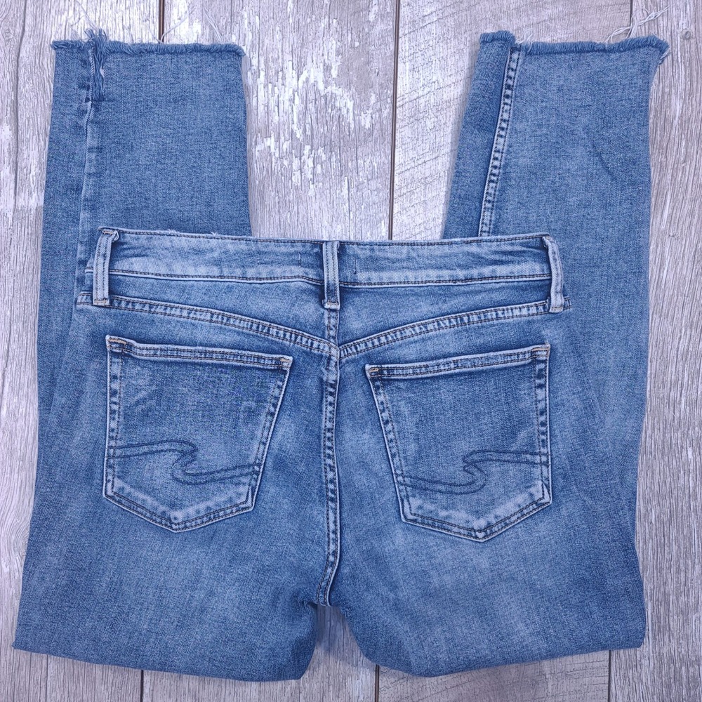 Silver Jeans Avery Slim Ankle Women Size 30x27 Blue Distressed Raw Hem - Picture 3 of 7